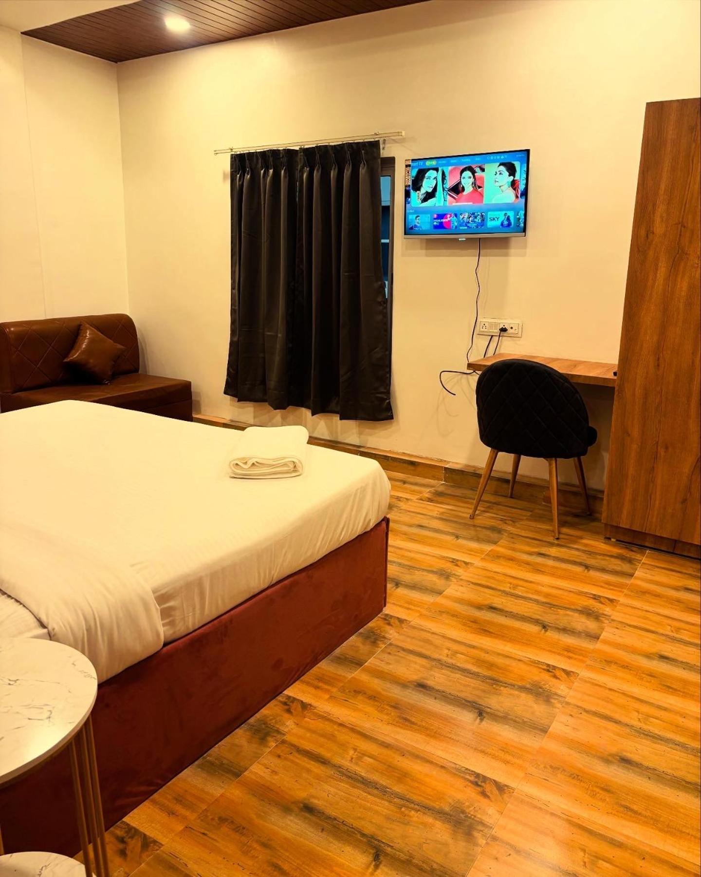 Hotel Vedicvista Indore Eksteriør billede