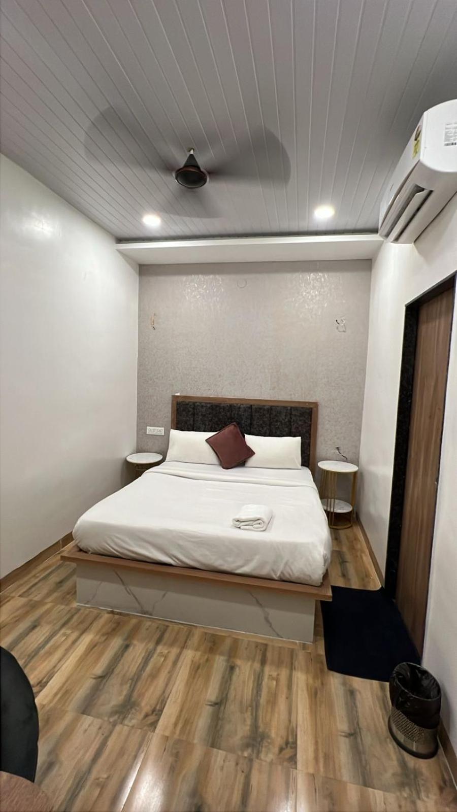 Hotel Vedicvista Indore Eksteriør billede