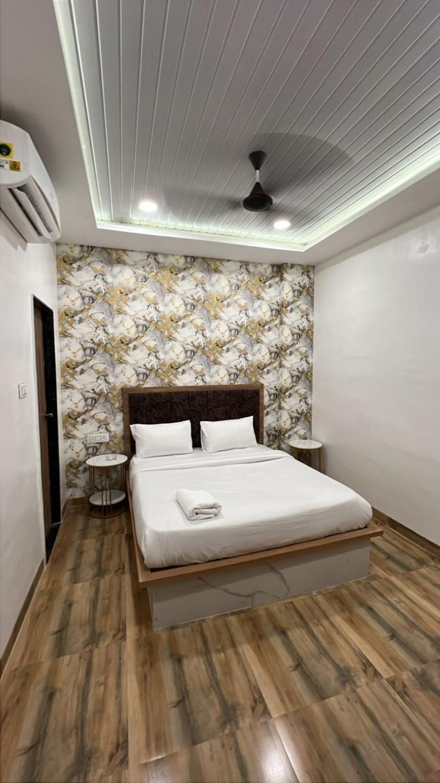 Hotel Vedicvista Indore Eksteriør billede